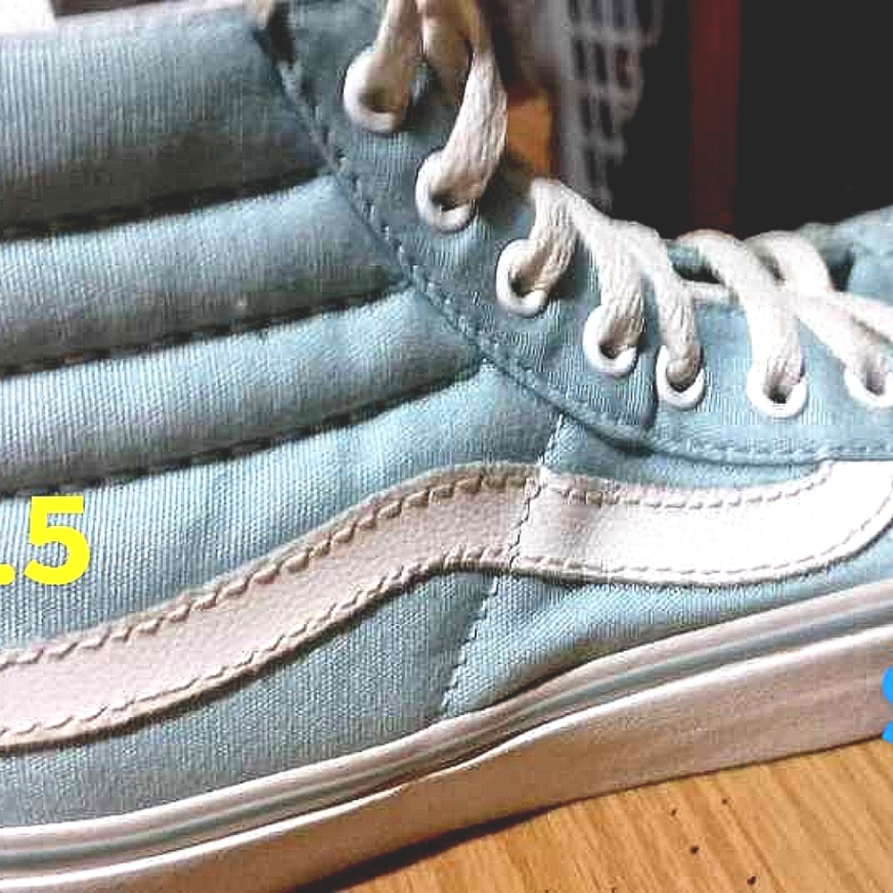 5,5 women's high top Vans Baby Blue Old school classic.